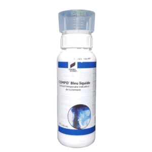 COMPO® Bleu Liquide - Colorant temporaire indicateur de traitement pour améliorer les bonnes pratiques d’application. Flacon doseur de 470 mL. Contribuez aux bonnes pratiques d'application des produits phytopharmaceutiques avec COMPO® Bleu Liquide. Son colorant bleu brillant permet une application précise et optimise les traitements en évitant les doubles doses et les zones non traitées. Compatible avec la plupart des produits phytosanitaires, il peut être utilisé sur une variété de surfaces telles que les terrains de sport, les trottoirs, les cimetières et les bords de route. La couleur caractéristique de COMPO® Bleu Liquide est visible sans excès sur les végétaux verts et se dégrade naturellement en environ 72 heures.